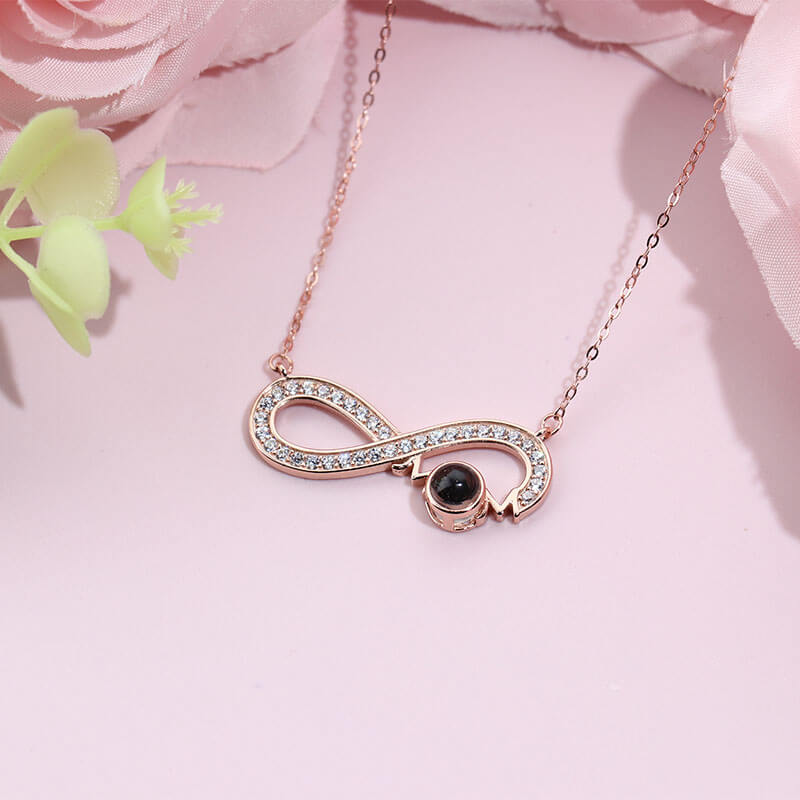 Custom projection necklace - infinity - OOOMG