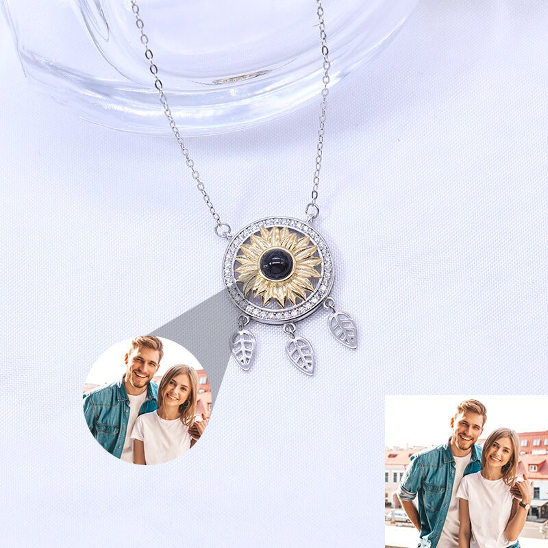 Personalized dream catcher flower projection necklace - OOOMG