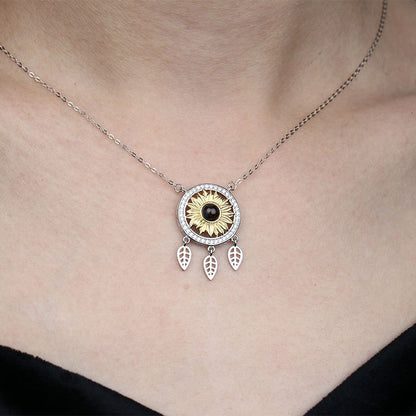 Personalized dream catcher flower projection necklace - OOOMG