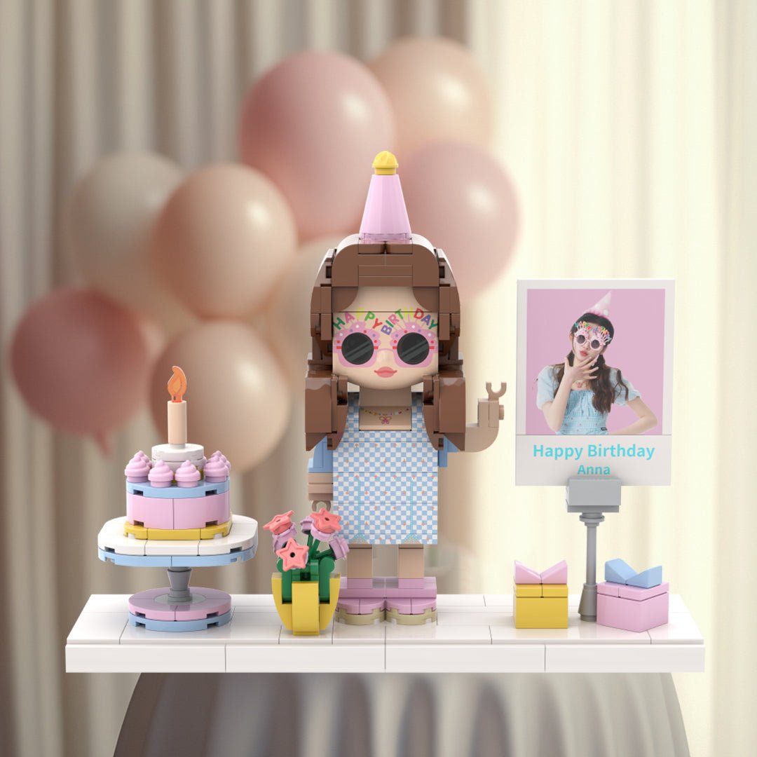 [ROUNDME] Photo Frame & Cake customizable Single Brick Figures with photo for girlfriends/ love ones - OOOMG